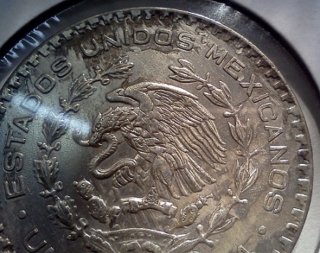 Mexican-Coin-With-Major-Lamination-Issues...?
